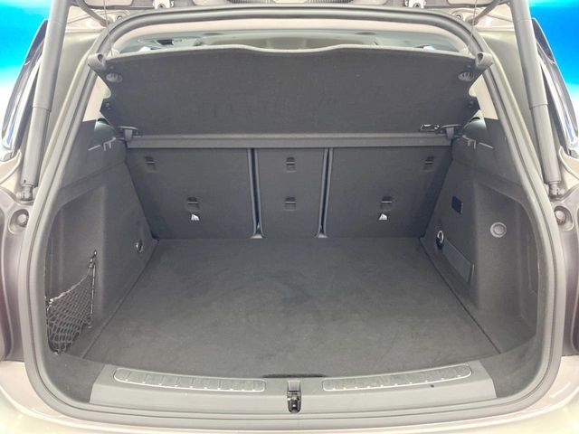 ●トランクルーム：趣味が広がる収容スペース！これだけの広さがあればお買い物やレジャーなどにも最適です！使用感も少なくきれいな状態を維持しております。