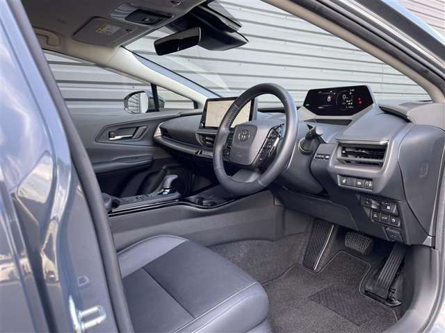 見通しのよいすっきりとした視界で、誰でも運転しやすいです。運転のしやすさは疲れにくさにも繋がりますよ♪
