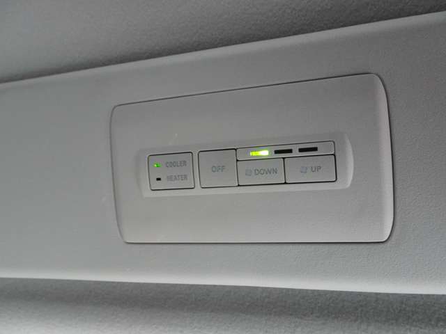 後席エアコン