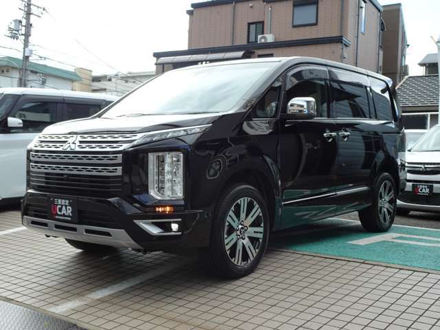 8人乗りのデリカD：5！！お値打ち車入りました！！