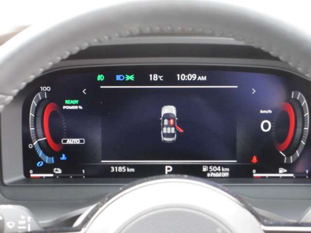 アドバンスドドライブアシストディスプレイ12.3インチカラーディスプレイ（パワーメーター、エネルギーフローメーター、バッテリー残量計、時計、外気温表示）