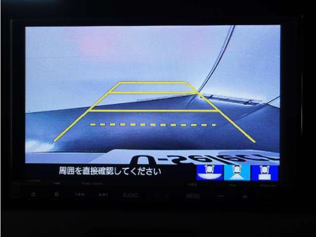 ◆バックカメラ◆リバースにするだけで映ります、後方の安全確認や、狭い駐車場での車庫入れ、雨の日や夜間など視界の悪い時に便利です！安全にバックする為には欠かせない装備です。