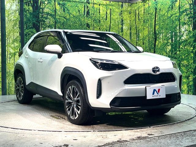 大好評のボディコーティング「弾スプラッシュコート」もご納車までに施工可能。通常のガラスコートと異なる、耐久年数6年の無機質ガラスコーティングが、ボディをキレイな状態に保ってくれます。