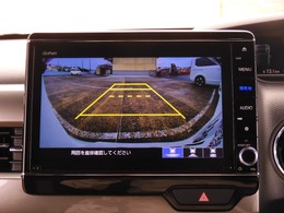 ◆バックカメラ◆リバースにするだけで映ります、後方の安全確認や、狭い駐車場での車庫入れ、雨の日や夜間など視界の悪い時に便利です！安全にバックする為には欠かせない装備です。