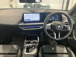 時を経ても深い魅力を放ち続けるBMW。より快適にお乗り頂くために、3つのサポートプログラムをご用意しております。※認定中古車保証は登録日より最長4年間まで延長が可能です。