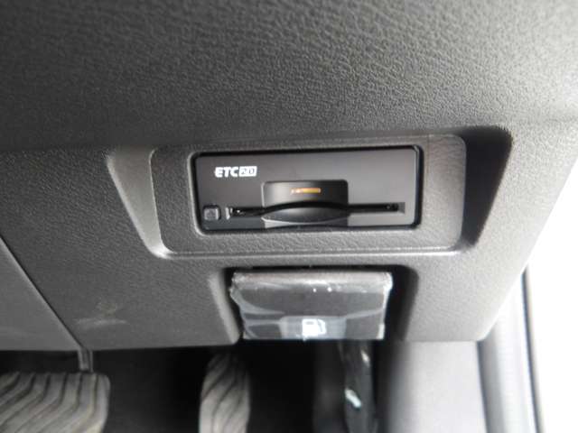 ETC2.0。ETCカードが使えます。高速道路を乗られる方におすすめです。