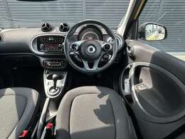 遠方のご納車の際も我々がしっかりサポートさせて頂きます。お気軽にスタッフまでご相談下さい。