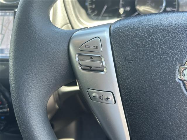 気になる車はすぐにお問い合わせください！右のカーセンサー専用無料ダイヤルから、専門スタッフがお車のご質問にお答えいたします！