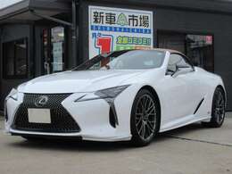 セミアニリン本革シート　カラーヘッドアップディスプレイ　TRD鍛造21インチAW　TRDスポイラー（F/S/R）パワークラフト中間マフラー　純正ナビ　バックカメラ　Bluetooth　ETC2.0