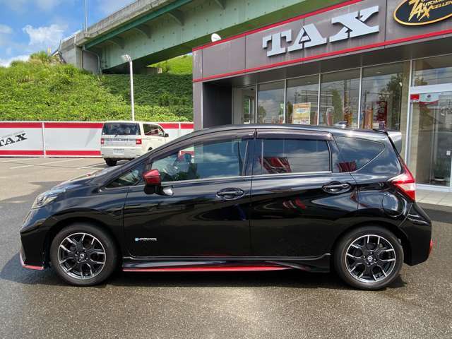 ■全国納車大歓迎■　☆安心と信頼のタックス宮城野☆本店☆展示台数　約100台　お気に入りの一台を見つけて下さいね！！