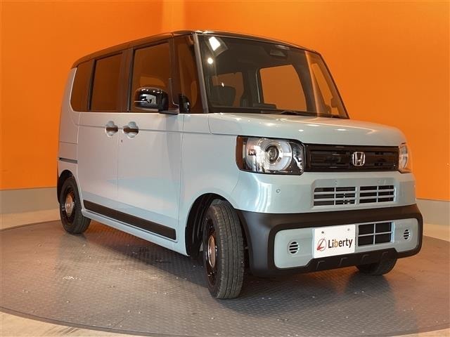 ■□■□■ アフターサービスも安心！！ 自社整備工場・自社鈑金工場・積載車を完備しておりますので、お客様のご購入後も手厚くサポートいたします！！ ■□■□■