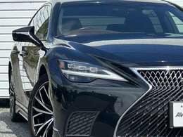 モデリスタエアロと純正フロントマスクとの相性がLSの魅力をより引き上げており一回り大きく感じる様な印象となります！