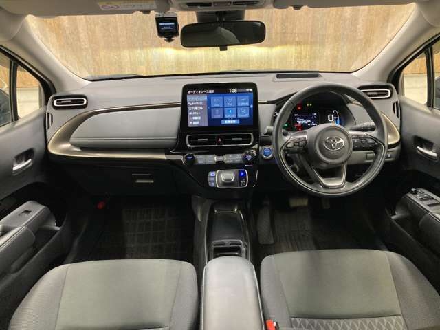 ナビや地デジチューナー等電装品の取り付けもお任せ下さい！新品・中古・メーカー・車種問わず、お客様のご予算で高品質のカスタムを！
