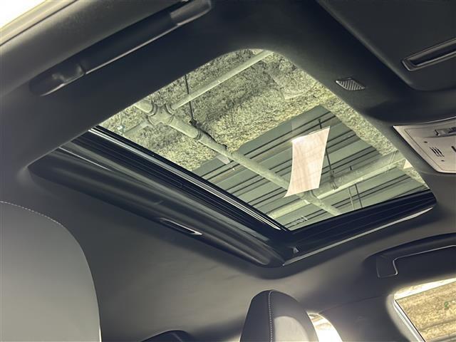 【天井】『天井』の画像になります。写真の内容に関してご不明点、ご質問等がございましたらお気軽にガリバー店舗までお問い合わせください。