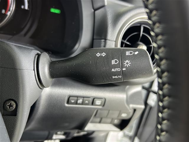 店頭在庫以外にも全国約4万台※の在庫から、ぴったりな1台をご提案します！※2023年10月現在の在庫台数です。売約済の可能性があります。