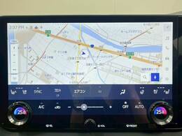 純正14インチナビ装備！！フルセグTVやBluetoothなど様々なメディアを搭載！！