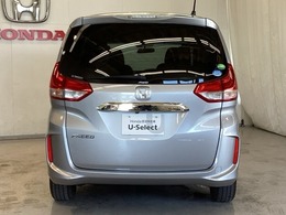 購入後も自社指定整備工場完備でお客様の愛車をしっかりサポート致します！御納車時には安全かつ安心してお乗り頂けるようホンダ専門知識を持つ整備スタッフが点検・整備・装備も説明をしてお渡ししております。