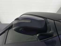 【ドアミラー】大きくて見やすいので、後方を見るときも安心です！