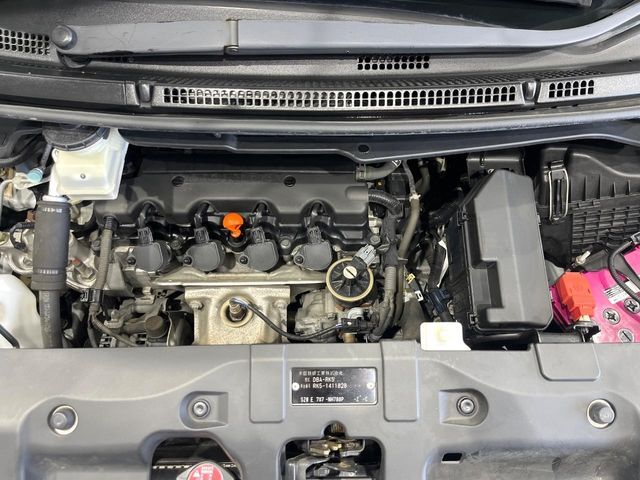 親切・丁寧な専門メカニックスタッフが応対！・車検・点検整備・事故等の修理などアフターサービスも安心。お車のカスタマイズもネクステージのサービススタッフまでご相談ください！