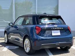 さらに、メンテナンスフリー期間を設定。ご購入から6カ月または7,500kmまでの間にコンディション・ベスト・サービス（CBS）の交換メッセージが点灯した場合、対象の点検整備項目を無償にて交換します。