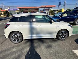 車両右側面です！