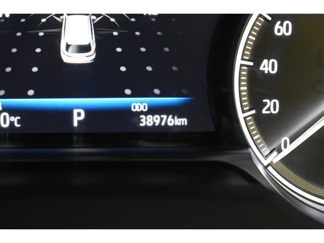 走行距離：38，976km（撮影時）　ご来店時や納車時には展示の移動や整備などで、若干 距離が進んでいる場合がございます。
