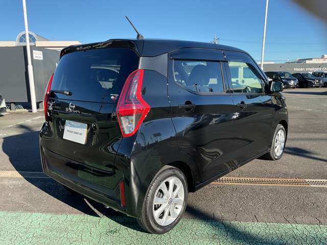 日産カードにはレスキューコール24付　24時間安心サポート！