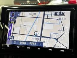 【純正9インチナビ】一体感のあるナビは、高級感ある車内を演出してくれます。Bluetooth再生などオーディオ機能も充実しておりますので、運転もより楽しめます♪