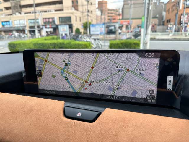 12.3インチ大型ディスプレイ。ナビSD挿入済みです