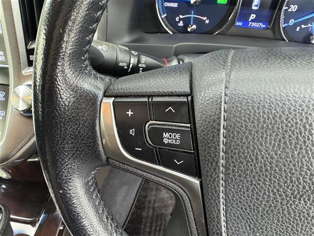 【運転席操作部】快適なドライブを楽しむための機能が装備されています！運転席から触れるので、使いやすいです！除菌プランいれていただくと、さらに清潔で安心していただけます！