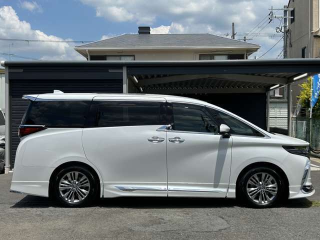 現車確認や遠方へのご納車なども是非お問い合わせください！遠方への販売ご納車実績多数ございます！