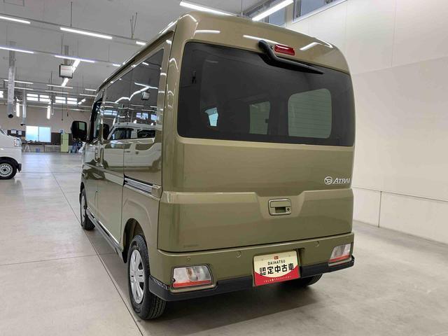 当社ではご購入時にメンテナンス商品や自動車保険のご提案も行っております。
