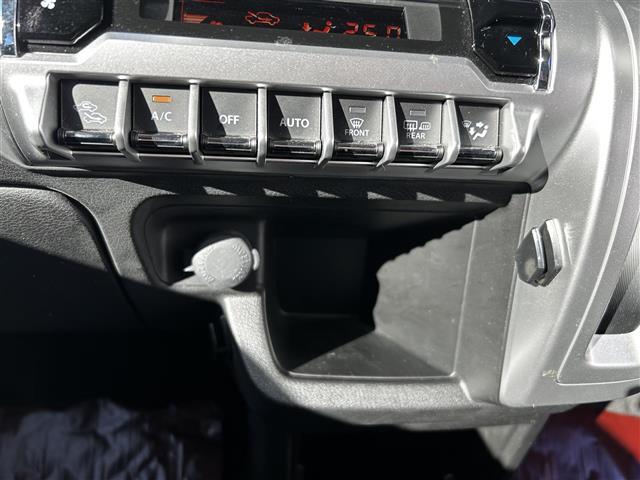 パナソニックナビ 全方位カメラ フルセグTV パドルシフト 前席シートヒーター クルーズコントロール コーナーセンサー プッシュスタート スマートキー LEDヘッドライト オートライト