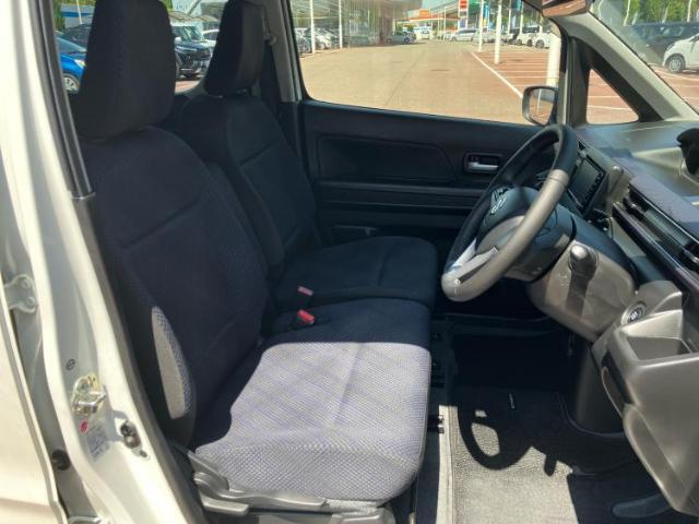 「この車の写真をもっと見たい」「状態が気になる」「この装備はついている？」どんな小さな疑問でもお気軽にお問い合わせください！