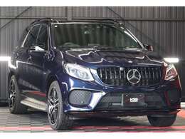 市場では珍しい、カバンサイトブルーのボデーカラーとなっております。