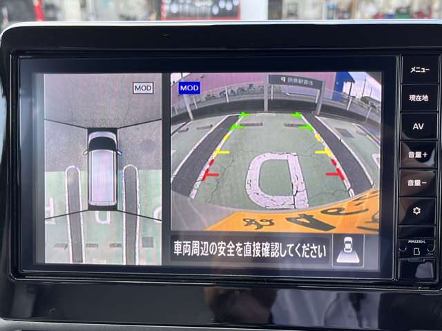 全方位カメラ付きで狭い場所での駐車をアシストします