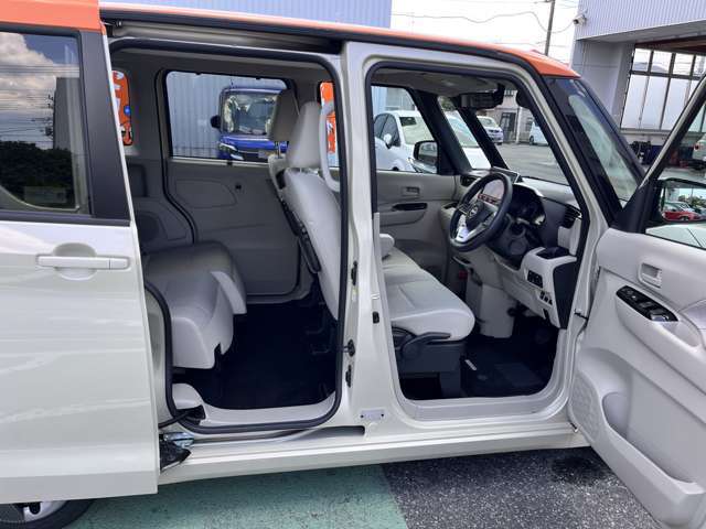 軽自動車とは思えない広さです！