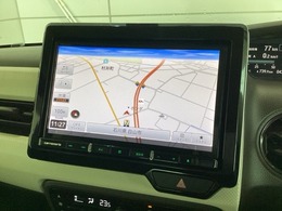 社外ナビ搭載です。知らない道も安心ですね！