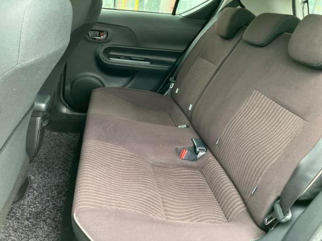 WECARSでは各商談席に大型モニターをご用意しております！見やすい大画面でゆったりと全国の在庫をご覧いただけます！是非ご来店お待ちしております！
