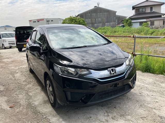 お車は、別の場所へ保管してございますので、ご来店の際は事前にお電話を頂けると、スムーズにご対応できます！！（無料電話番号　0078-6002-377837）