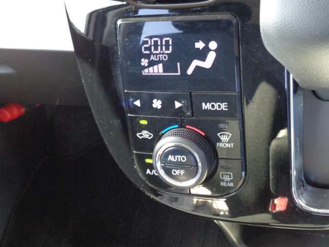 ボタンひとつで快適空間！フルオートエアコン！抗アレルゲン＋カテキン・エアフィルターを装備。ダニや花粉のアレルゲンを99％以上カットして、クリーンな空気を保ちます！