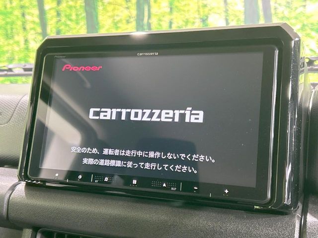 【ナビゲーション】目的地までしっかり案内してくれる使いやすいナビ。Bluetooth接続すればお持ちのスマホやMP3プレイヤーの音楽を再生可能！毎日の運転がさらに楽しくなります！！