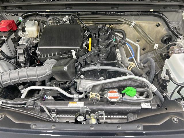 親切・丁寧な専門メカニックスタッフが応対！・車検・点検整備・事故等の修理などアフターサービスも安心。お車のカスタマイズもネクステージのサービススタッフまでご相談ください！