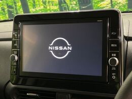 【純正9インチナビ】人気の純正ナビを装備。オーディオ機能も充実しており、Bluetooth接続すればお持ちのスマホやMP3プレイヤーの音楽を再生可能！毎日の運転がさらに楽しくなります！！