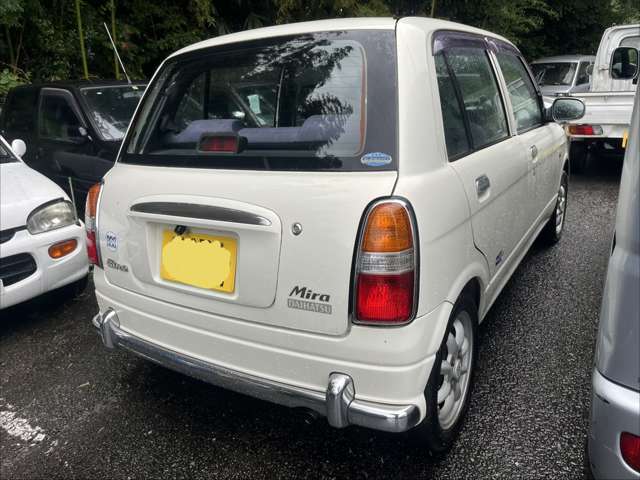 オイル交換や車検なども格安にてご相談に乗りますので、是非当店をご利用下さいませ！！