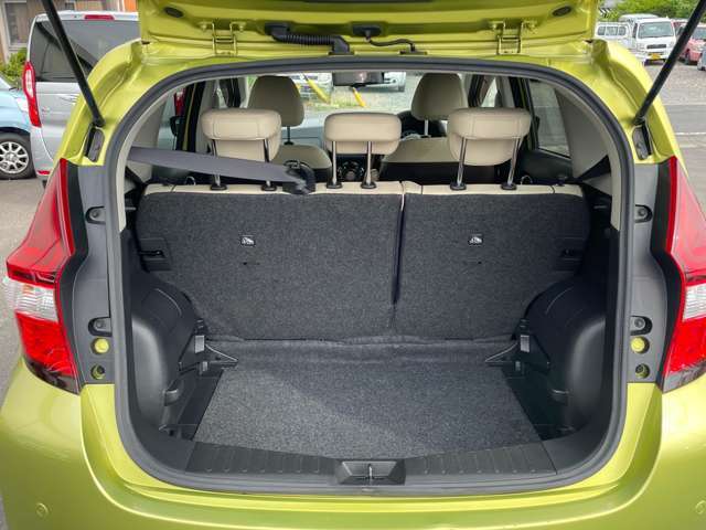 自社整備工場完備！国家2級整備士常駐！全車点検整備後納車を行っております。板金塗装もご相談下さい。また、車検もお値打ちに行っておりますので、快適なカーライフをナイスマイカーがサポートします！