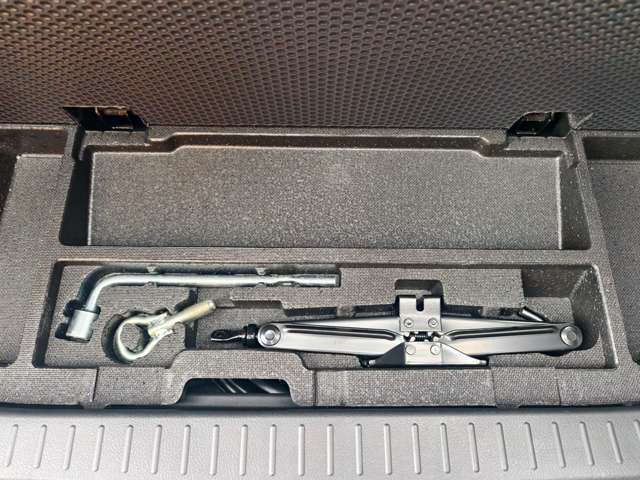 ナビやオーディオなどの注文取付けも行っております