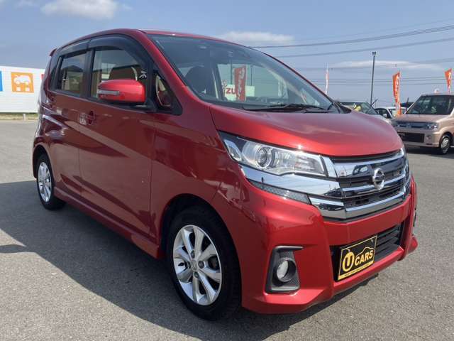 納車時は多項目を細部まで点検・整備します。資格を持ったプロのスタッフがお待ちしております。