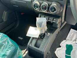 当店では、安心の点検整備費用込み価格！修理工場だからできる価格です！！