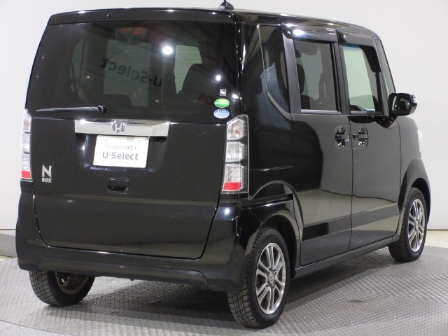 ボディクリーニング後、愛車をピカピカの状態へ保護するコーティング「ブライトパック」がおススメです！水垢がつきにくく、手入れがしやすくなりますよ！いつも愛車をきれいにしておきたい方におススメです。